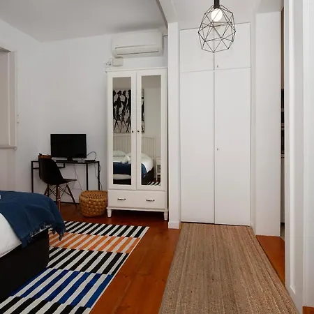 Praça Flores * Lisboa