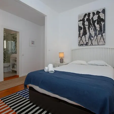 Apartment Praca Flores Lisbon