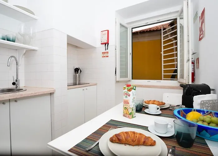 Apartamento Praça Flores Lisboa